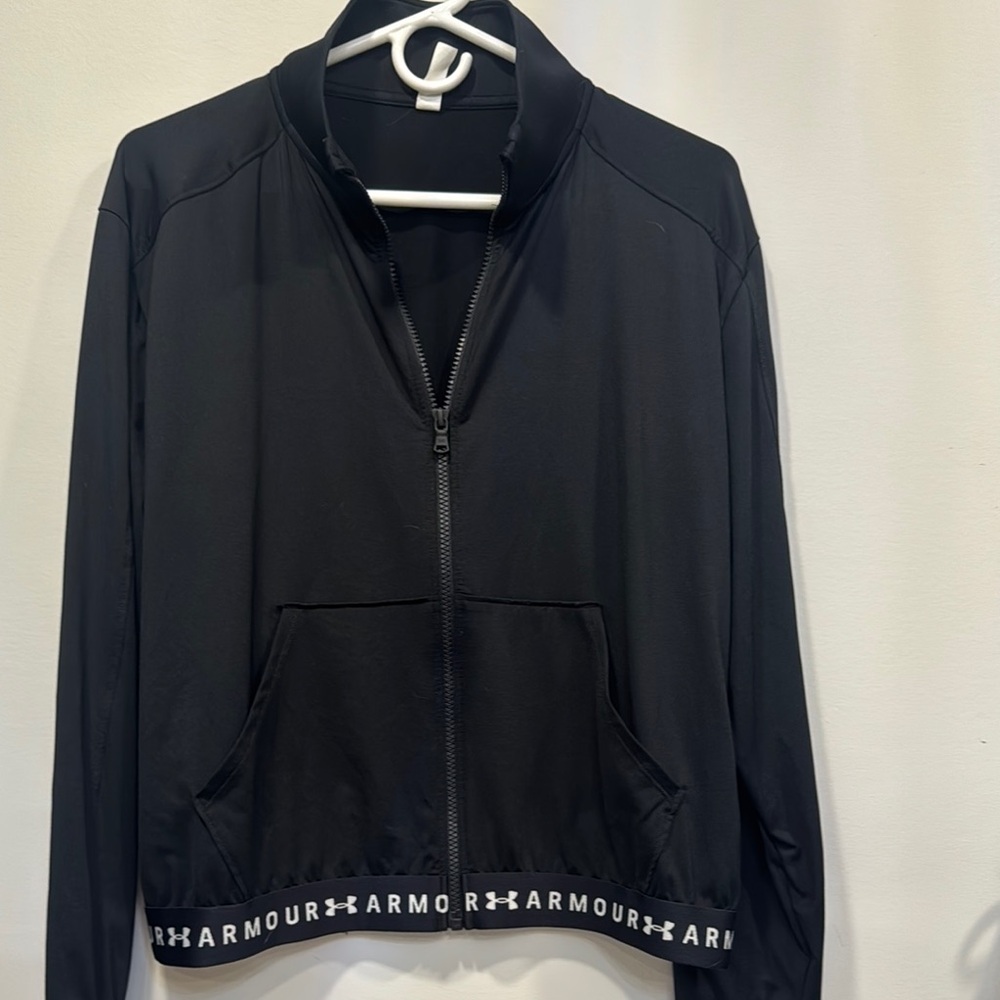 Under Armour Black Bomber Jacket Modern Minimalist Style